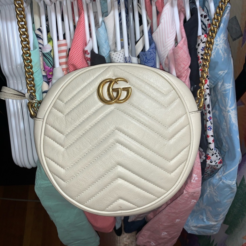 ⚡️AUTHENTIC⚡️ GUCCI MARMONT ROUND SHOULDER BAG/CROSSBODY